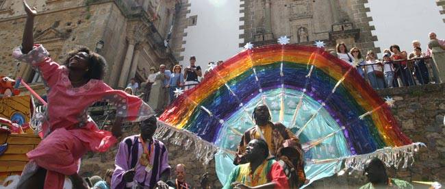 Pasacalles Womad Cáceres