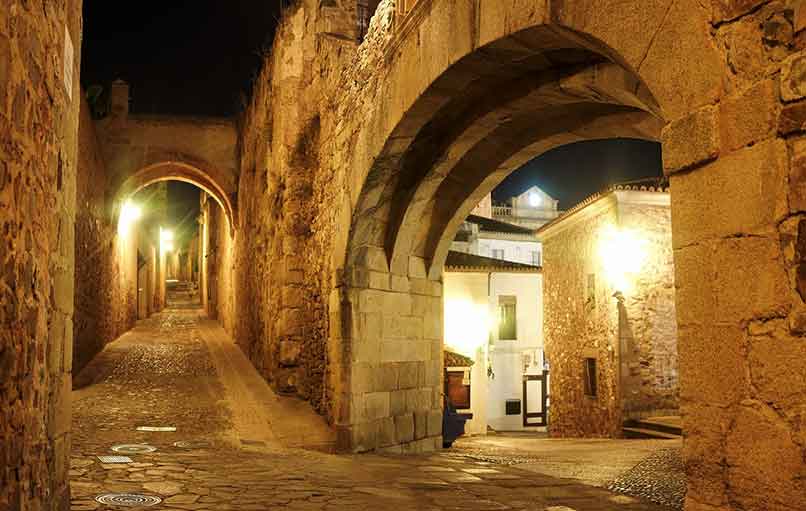 Arco de la Estrella, Cáceres