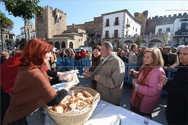 Degustación Dulces Típicos - Carnaval Cáceres