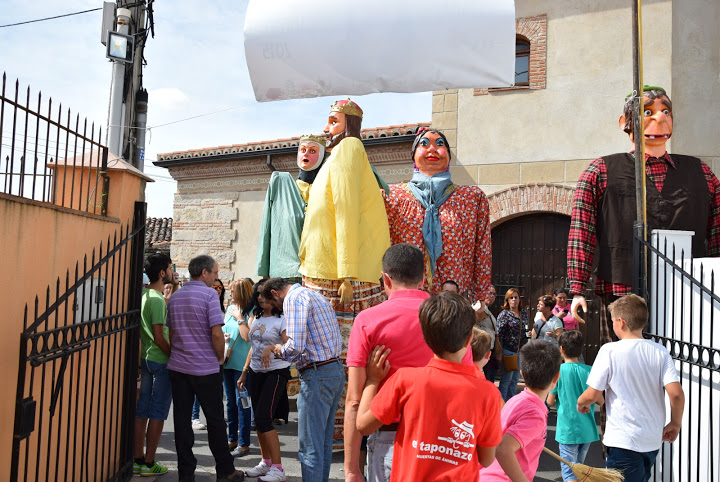 Gigantes y Cabezudos Huertas de Ánimas